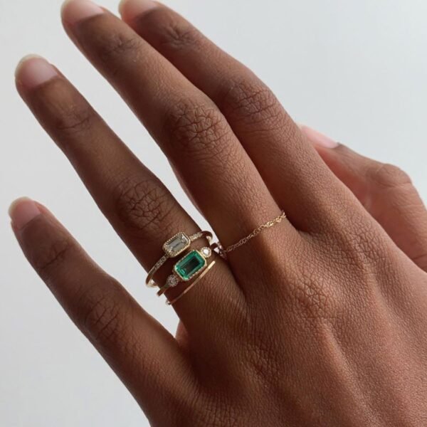 Lexie Emerald Ring with Diamonds - Image 4
