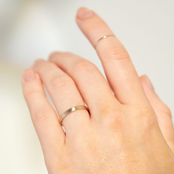 Catbird Classic Wedding Bands, Flat Band, 2mm - Image 3