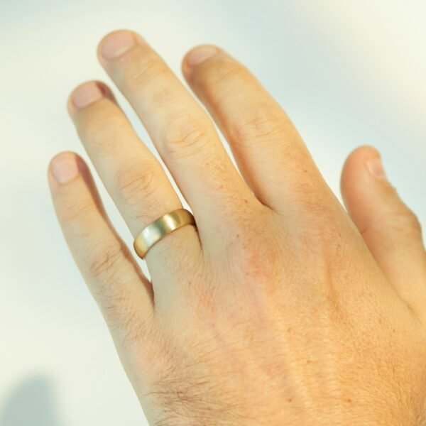 Catbird Classic Wedding Bands, Half Round Band, 6mm - Image 2