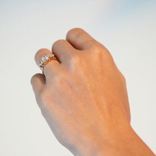 Juno the Swan Lab-Grown Diamond Ring - Image 3