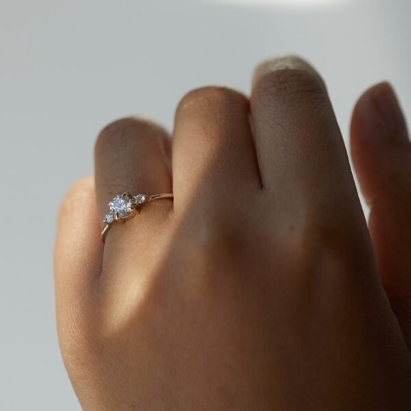 Anna the Swan Diamond Ring