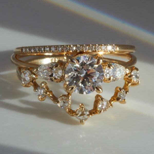 Violette the Swan Diamond Ring - Image 8