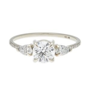 Violette the Swan Supreme Diamond Ring