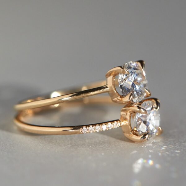 The Swan Solitaire Supreme Diamond Ring - Image 10