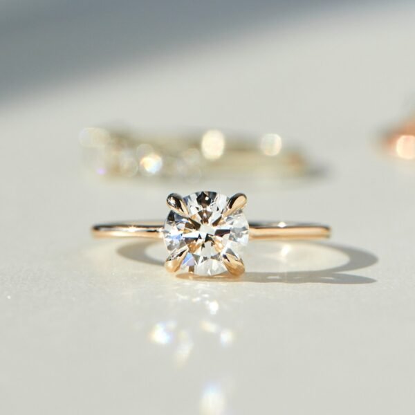 The Swan Solitaire Lab-Grown Diamond Ring - Image 9
