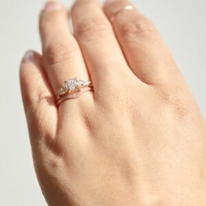 Violette the Swan Lab-Grown Diamond Ring