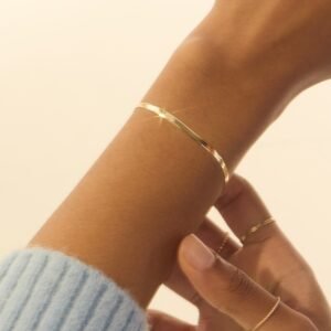 Spritz Herringbone Gold Bracelet