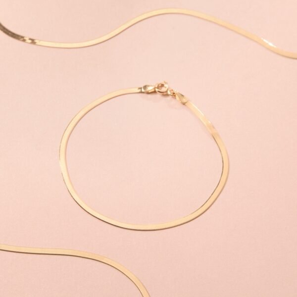 Spritz Herringbone Gold Bracelet - Image 6