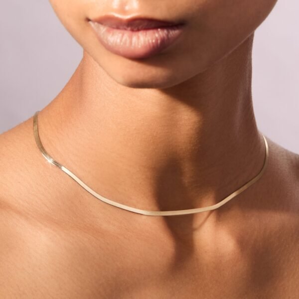 Spritz Herringbone Gold Chain - Image 2