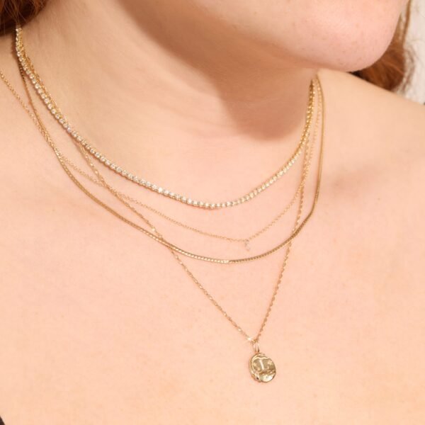 Dear Swan Engravable Charm, Yellow Gold - Image 3