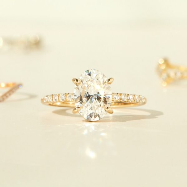 The Grand Swan Solitaire Supreme Oval Lab-Grown Diamond Ring - Image 2