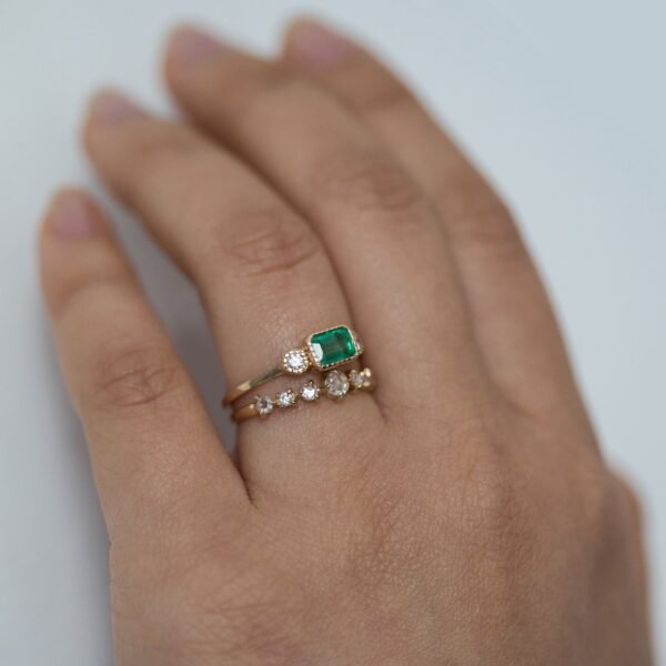 Lexie Emerald Ring with Diamonds - Image 3