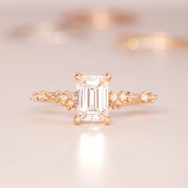 Daphne Solitaire Supreme Diamond Ring - Image 4