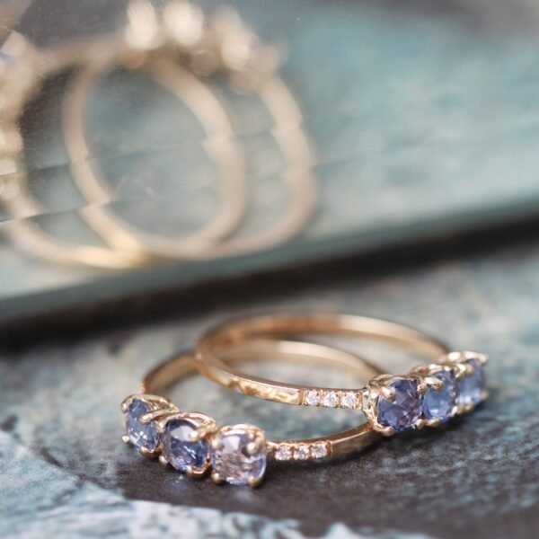 Painter's Blue Sapphire Ring with Diamonds - Image 5