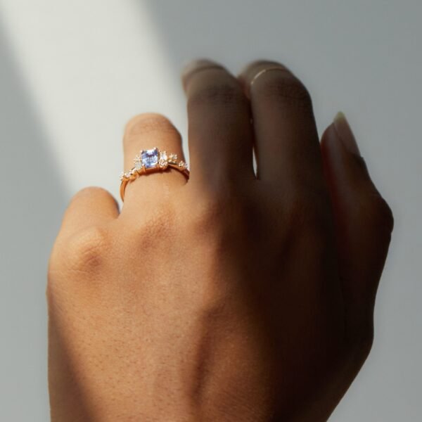 Sapphire Mason Ring - Image 2